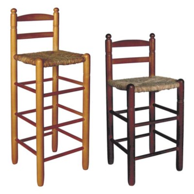 Taburete con respaldo, asiento de enea: Es posible adquirirlo en crudo, con la madera sin tratar o barnizada en diferentes tonos.