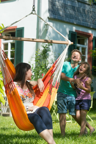 Hamacas colgantes de La Siesta en diferentes colores y tamaños